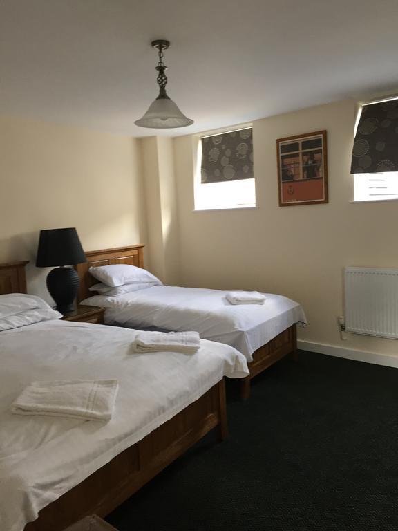 The Dorrington Hotel Halstead  Bagian luar foto